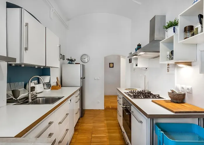 Rog With Furnished Courtyard Ljubljana